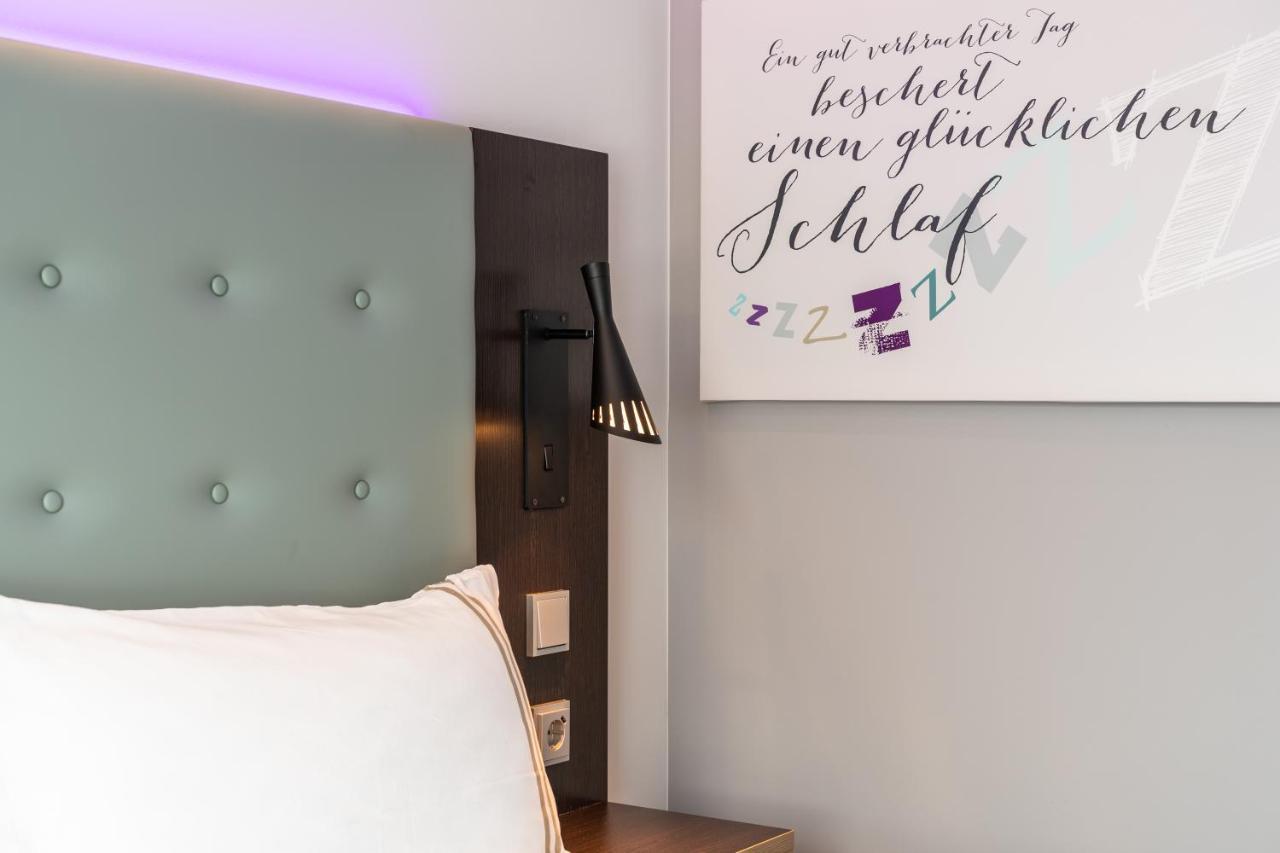 Premier Inn Karlsruhe City Am Wasserturm Eksteriør billede